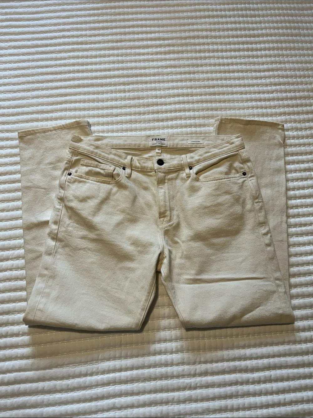 Frame Denim Slim Jeans in Cream